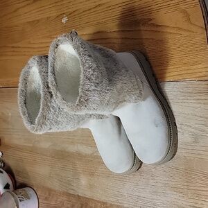 Bass women's winter boot size 11 u.s.